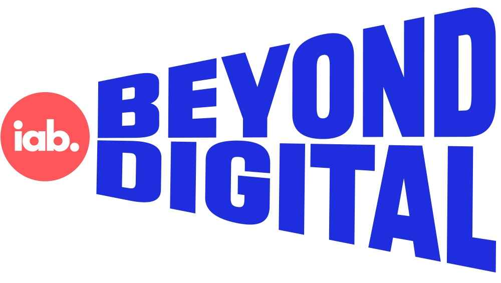 Portada de IAB Beyond Digital presenta ciclo de webinars