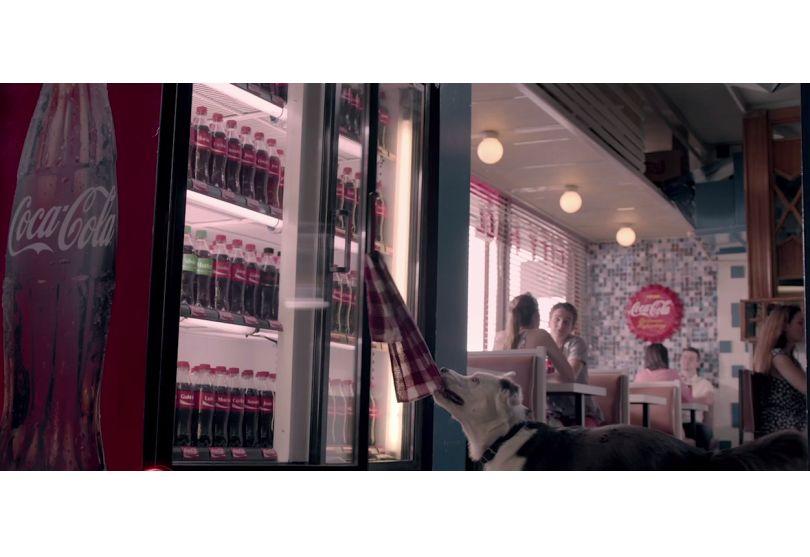 Portada de Coca-Cola presenta la campaña “Compartí una Coca-Cola”