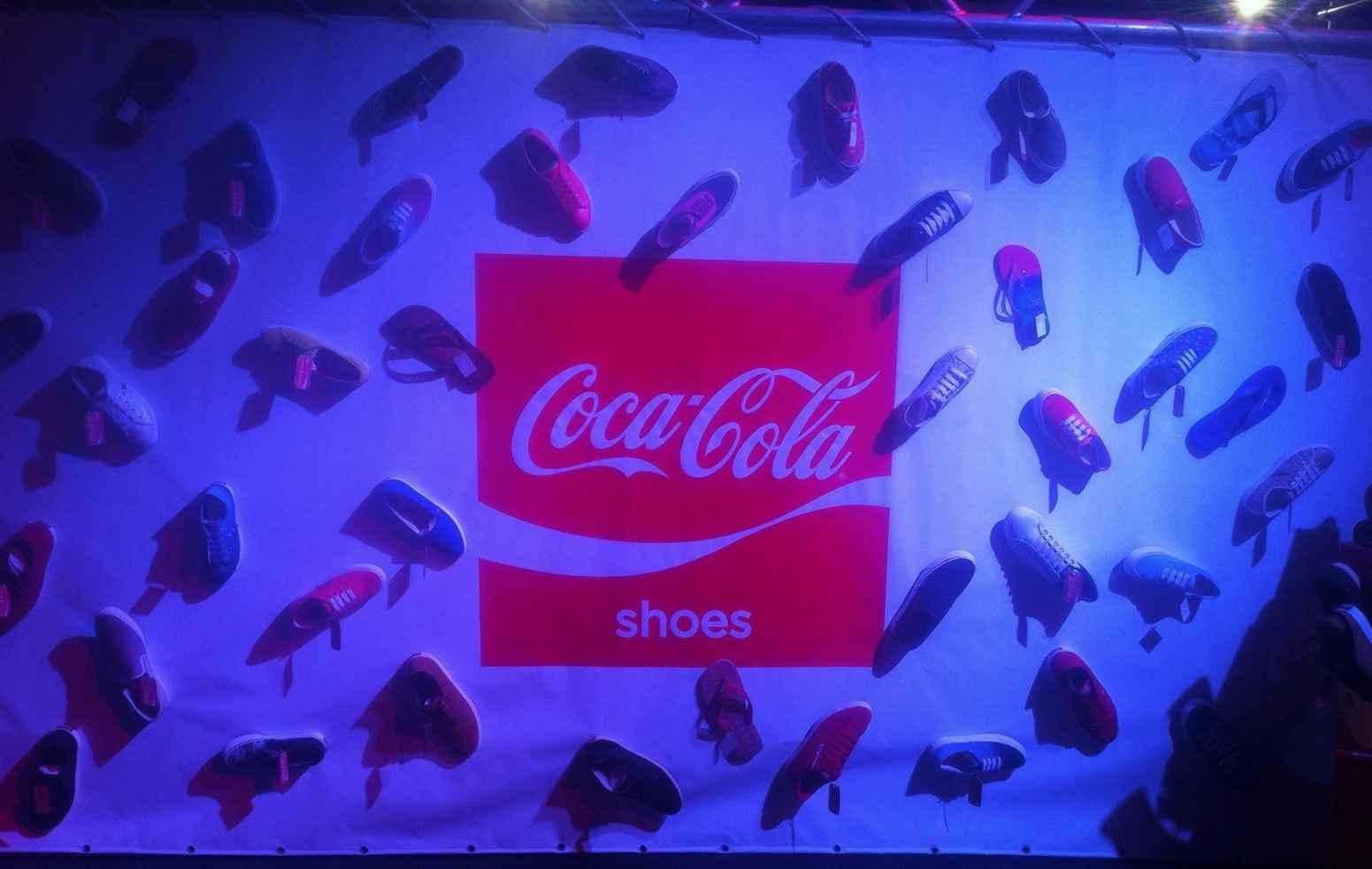 Portada de Crossover y Coca-Cola Shoes en el BAF 2015