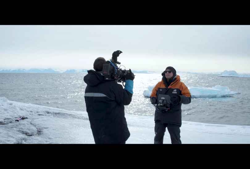 Portada de La Antártida aparecerá en el próximo video de seguridad de Air New Zealand