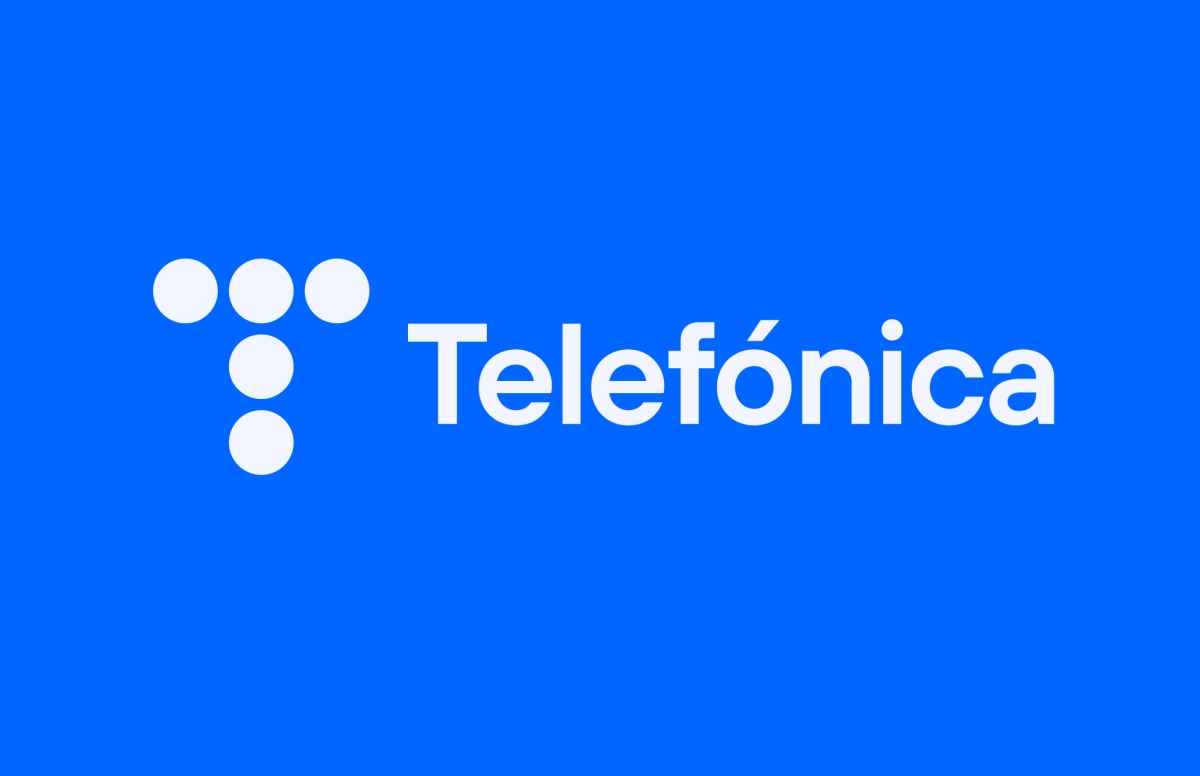 Portada de Telefónica presenta una nueva imagen corporativa