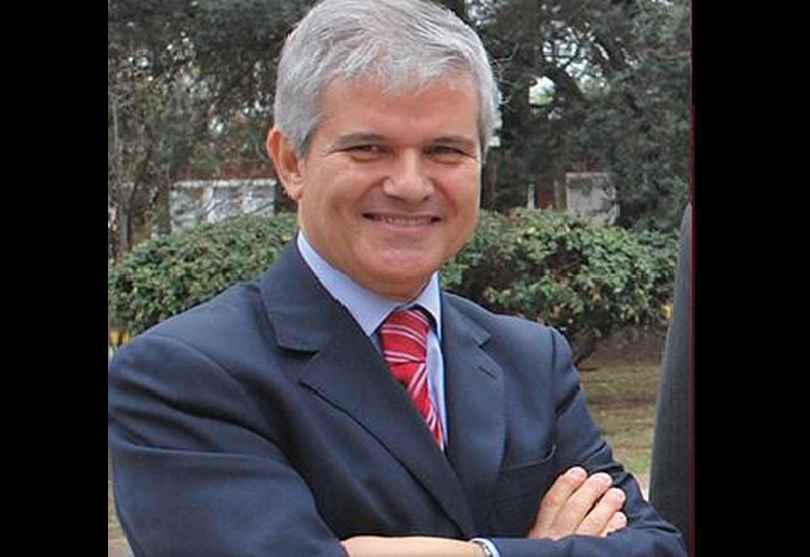 Portada de Roberto Gigliarelli, Director General del Grupo Fiat Chrysler en la Argentina