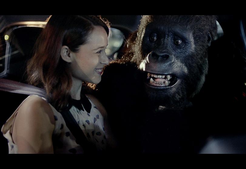 Portada de “Gorila”, comercial de lanzamiento de Renault KWID, dirigido por Andy Fogwill